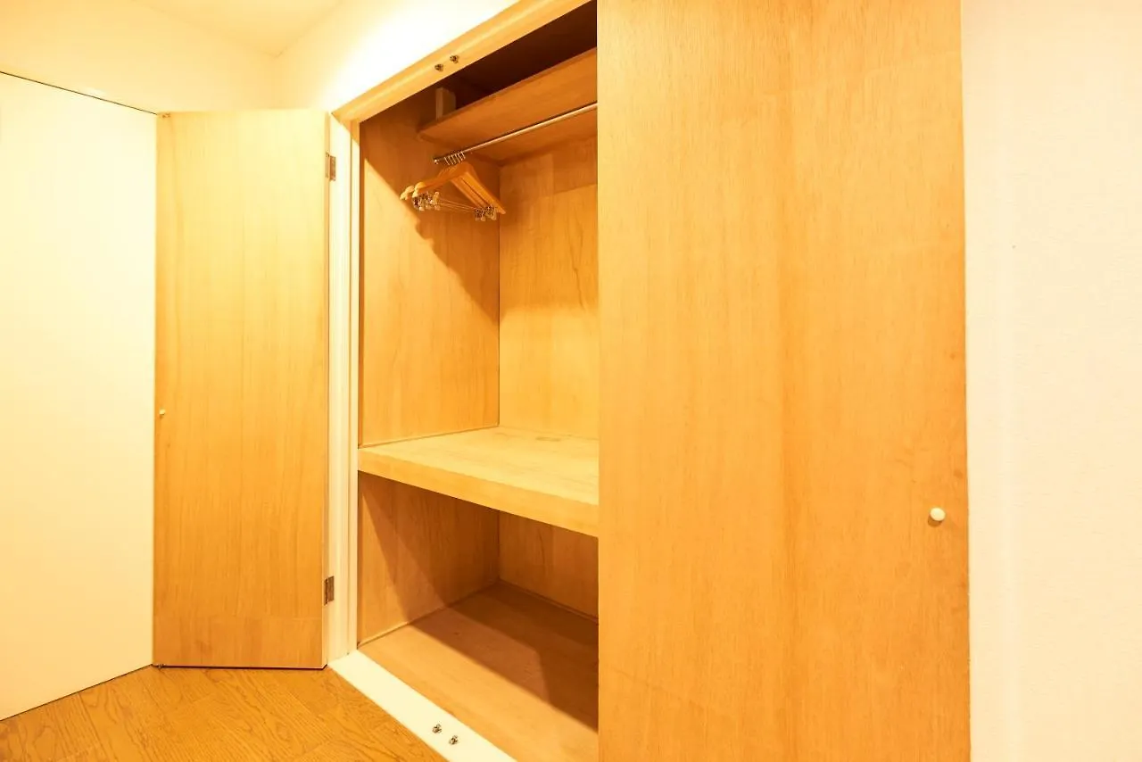 S'Casa Nishishinjuku Apartment Tokyo